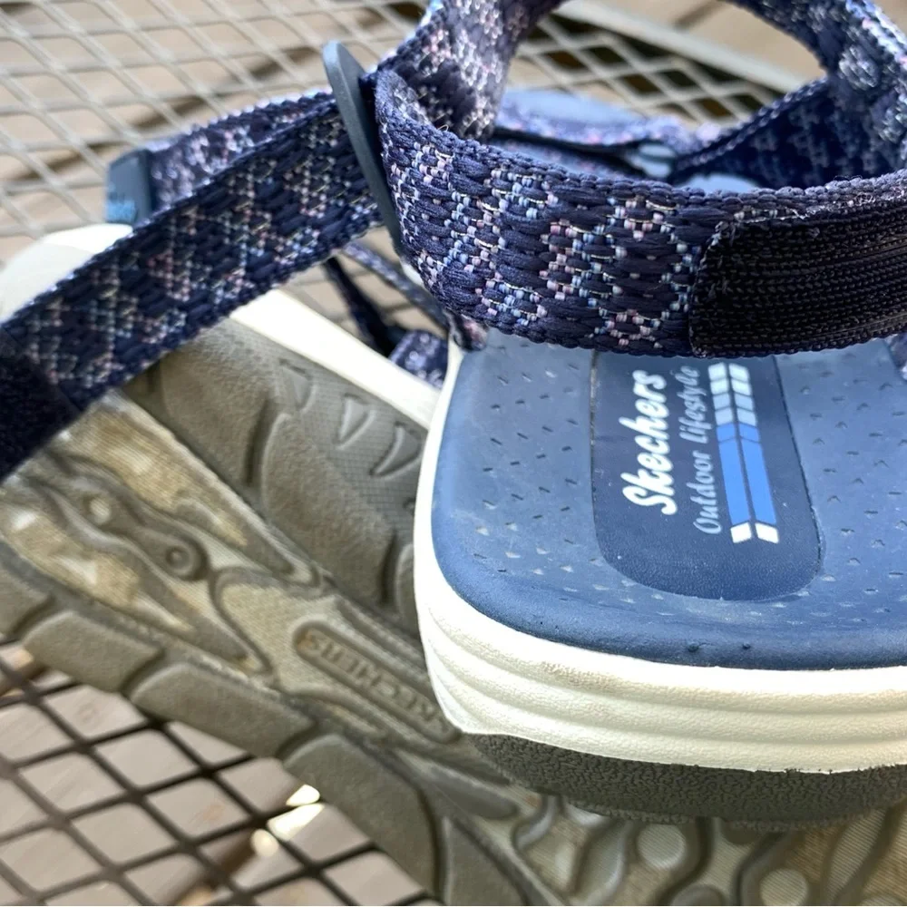 Women's Skechers Outdoor Lifestyle Arch Fit Reggae - Grounded Sandal. Size 6 EUC - Picture 5 of 6